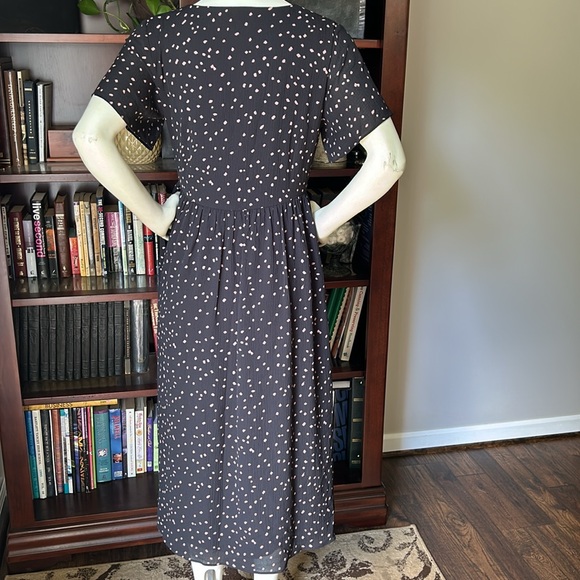 Madewell Flutter Sleeve Button Front Midi Dress with Pockets in Confetti Toss - Picture 6 of 11